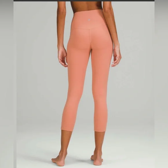 Lululemon Align High-Rise Crop 23" size 2 - Picture 5 of 9